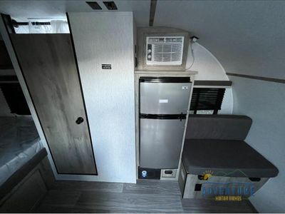 2026 Sunset Park SunRay — engine compartment view