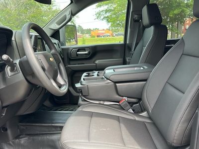 2025 Chevrolet Silverado 2500 HD - Photo 9