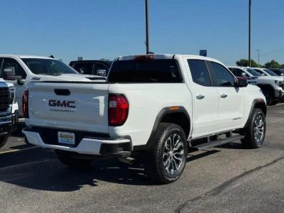 2025 GMC Canyon — rear three-quarter view