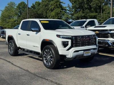 2025 GMC Canyon — side profile view