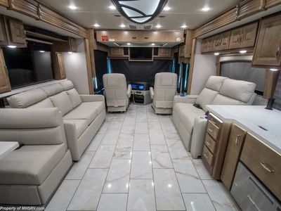 2026 Fleetwood Discovery - Photo 3