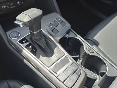 2026 Kia Sportage — photo 26 view