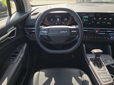 2026 Kia Sportage — photo 14 view