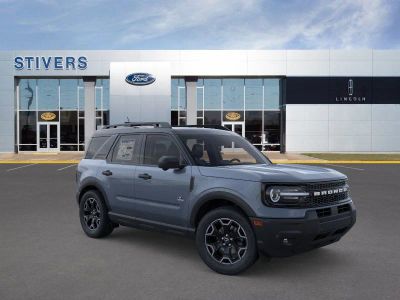 2026 Ford Bronco Sport Outer Banks 5 Door SUV, SUV &amp; Crossovers in Azure Gray Metallic Tri-Coat — front three-quarter view