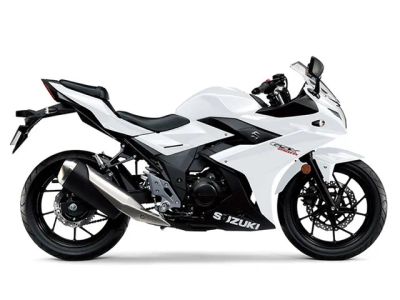 2018 Suzuki GSX250R — front three-quarter view