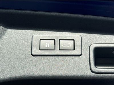 2026 Subaru Outback — photo 12 view