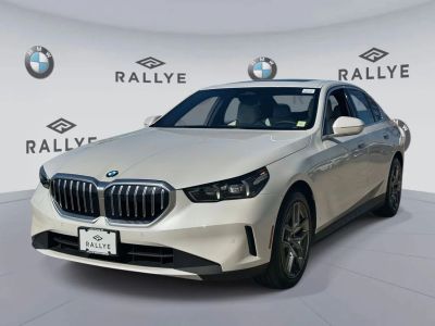 2026 BMW 5 Series - Photo 3