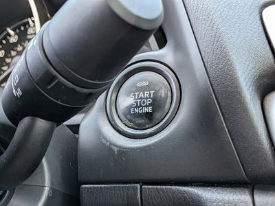 2017 Mazda Mazda3 4-Door — photo 27 view