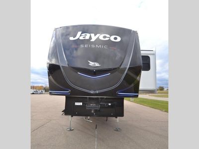 2026 Jayco Seismic - Photo 4