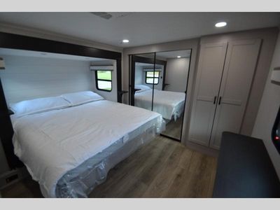 2026 Jayco Seismic - Photo 14