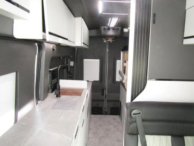 2026 Grand Design LINEAGE SERIES VT - Photo 4