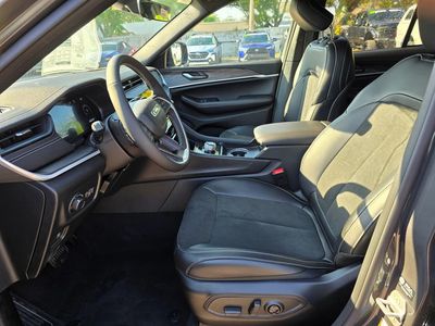2026 Jeep Grand Cherokee - Photo 16