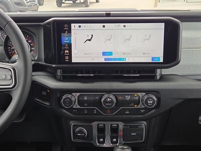 2026 Jeep Wrangler — photo 20 view