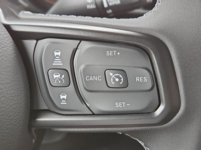 2026 Jeep Wrangler — photo 27 view