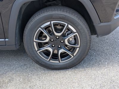 2024 Jeep Compass — photo 11 view