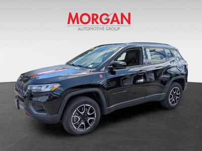 2024 Jeep Compass — photo 8 view