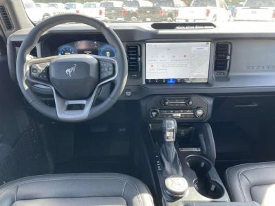 2026 Ford Bronco — photo 9 view