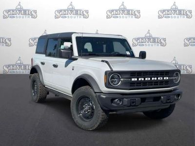 2026 Ford Bronco Big Bend in White — front three-quarter view