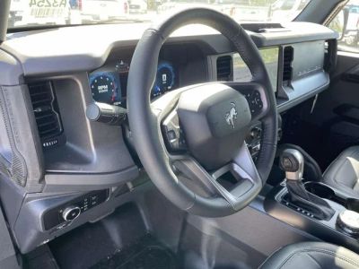 2026 Ford Bronco — photo 13 view