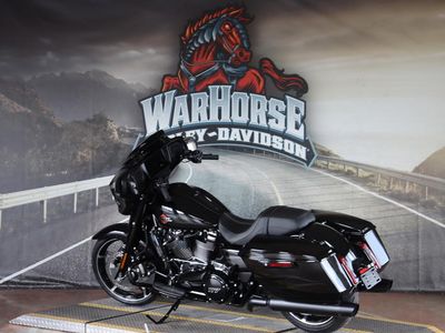 2025 Harley-Davidson FLHX - Street Glide - Photo 5