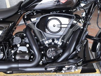 2025 Harley-Davidson FLHX - Street Glide - Photo 13