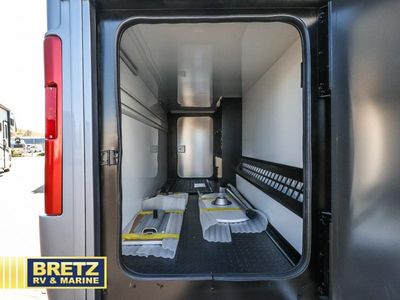 2026 Tiffin Motorhomes Wayfarer — photo 8 view