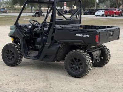 2026 Can-Am Defender HD7 - Photo 10