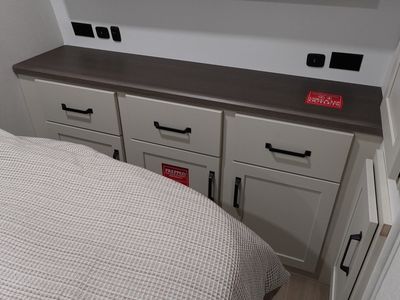 2026 Grand Design Momentum G-Class — photo 12 view