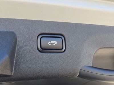 2026 Kia Sportage — photo 11 view