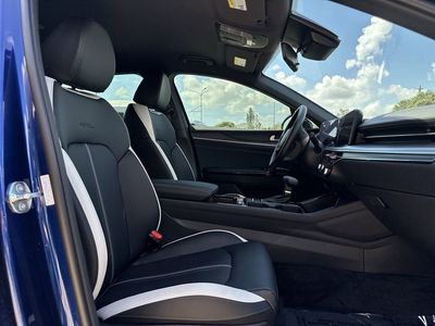 2025 Kia K5 - Photo 25