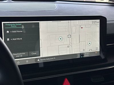 2025 Kia K5 - Photo 19
