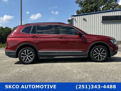 2021 Volkswagen Tiguan - Photo 2