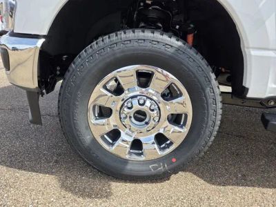 2026 Ford Super Duty - Photo 47