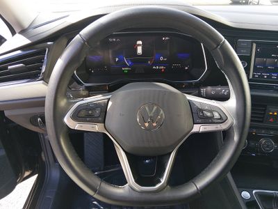 2024 Volkswagen Jetta — photo 12 view