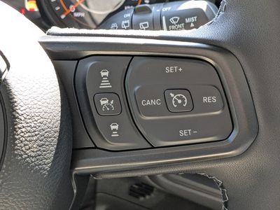 2026 Jeep Wrangler — photo 26 view