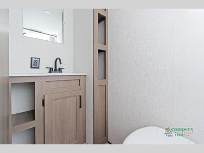 2026 Grand Design Transcend One - Photo 23