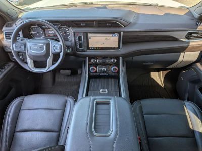 2021 GMC Yukon XL — photo 8 view