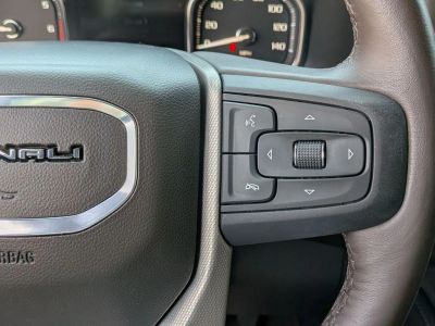 2021 GMC Yukon XL — photo 27 view