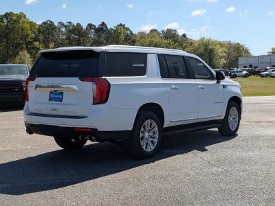 2021 GMC Yukon XL — interior view