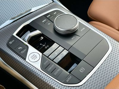 2026 BMW 3 Series - Photo 14