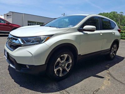 2017 Honda CR-V — rear three-quarter view