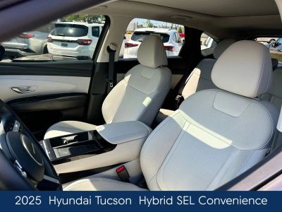 2025 Hyundai Tucson Hybrid - Photo 8