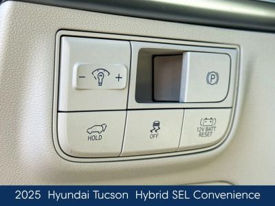 2025 Hyundai Tucson Hybrid - Photo 22