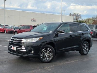 2019 Toyota Highlander — side profile view