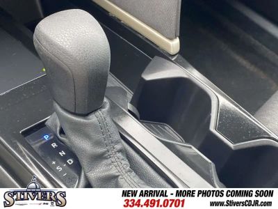 2025 Toyota Camry - Photo 27