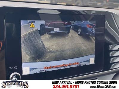 2025 Toyota Camry - Photo 26
