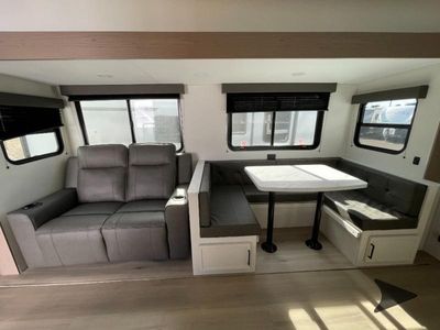 2026 Grand Design Momentum MAV — photo 8 view