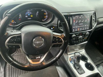2020 Jeep Grand Cherokee — photo 14 view