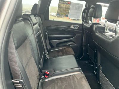 2020 Jeep Grand Cherokee — photo 18 view