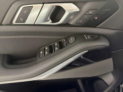 2026 BMW X5 xDrive40i — photo 13 view